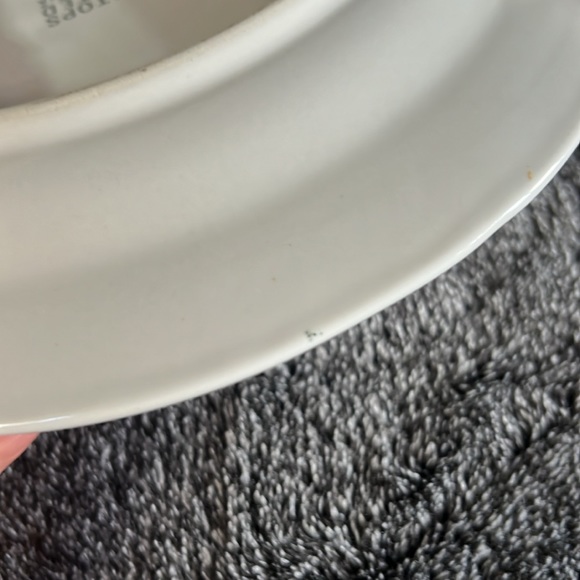 TABLETOPS UNLIMITED HOLLY BERRY PLATE - SALAD, DESERTS OR APPETIZERS SET OF TWO - Picture 11 of 13